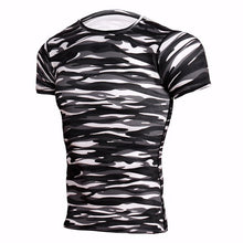 Load image into Gallery viewer, Army Green Camo 3D T-shirt